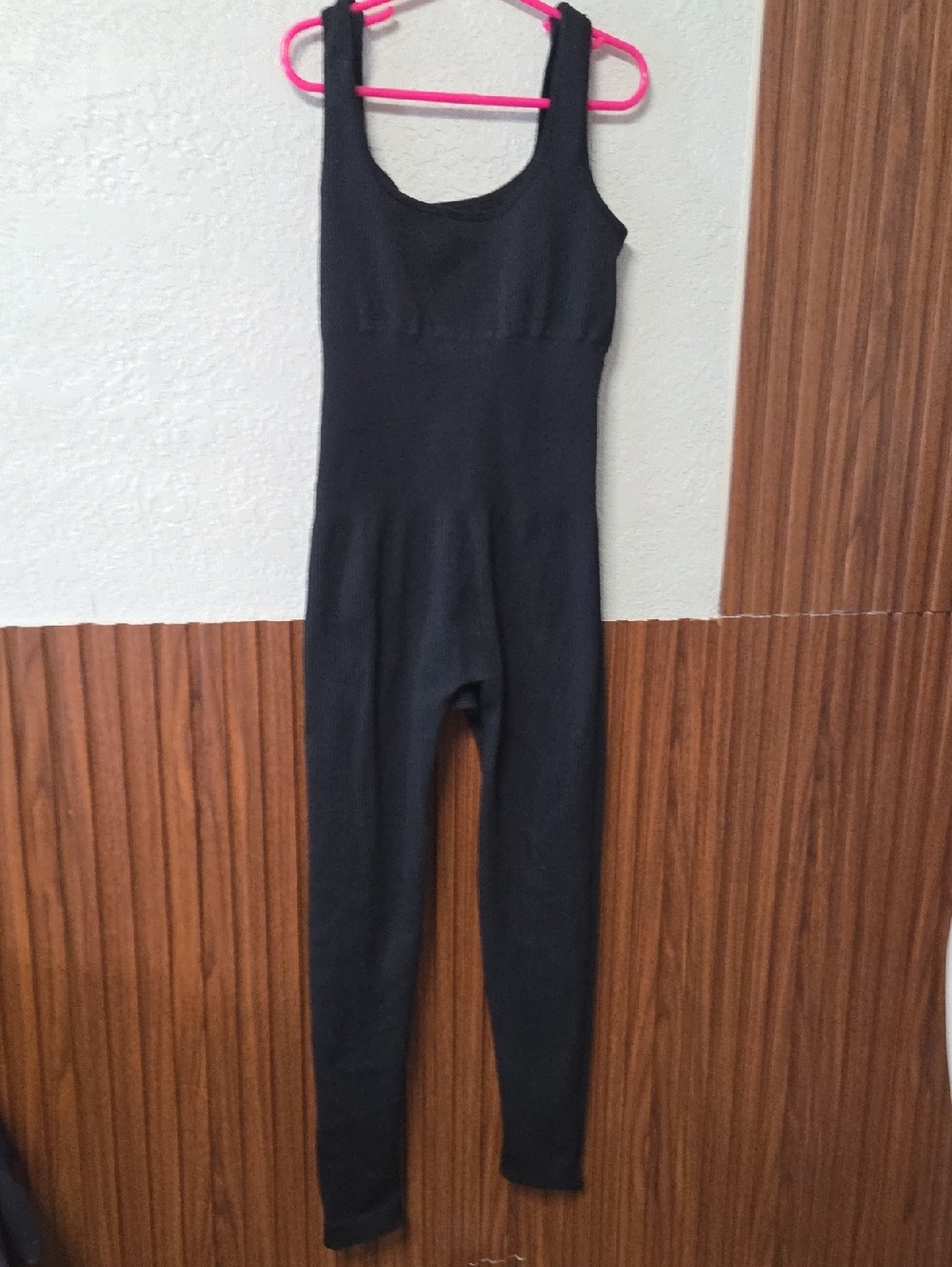 Classic Black Scoop-Neck Jumpsuit Medium Sz